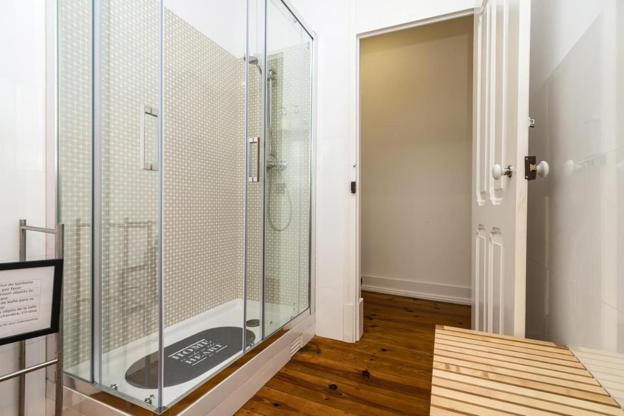 Rustic M2 R1 - Amazing Double Room With Shared Bathroom Lisboa المظهر الخارجي الصورة
